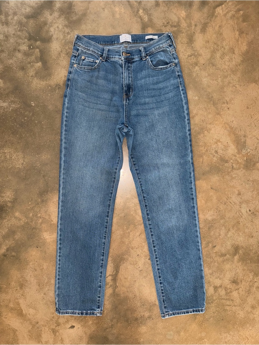 True Craft Girls High Rise Straight Jeans Size 12 Medium Wash Denim